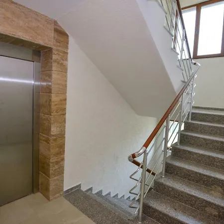 Apartment лазур с безплатен паркинг *