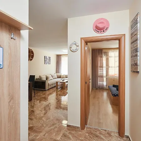 лазур в сърцето на * Поморие